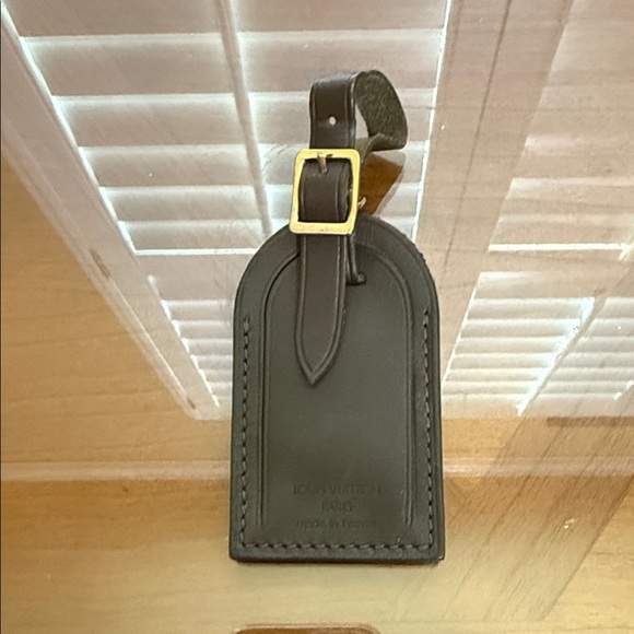 Louis Vuitton Large Size Dark Brown Leather Luggage Tag - Picture 1 of 4